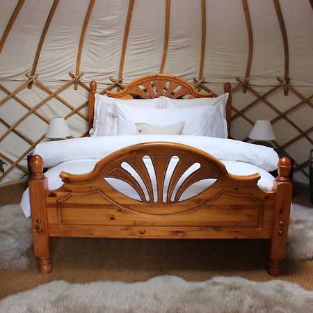 The Yurt At Worcesters Farm Canterbury Exterior photo