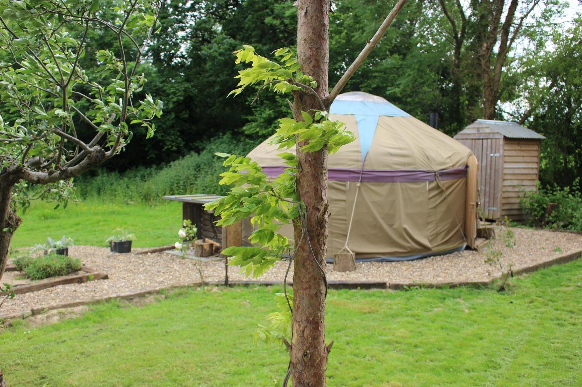 The Yurt At Worcesters Farm Canterbury Exterior photo